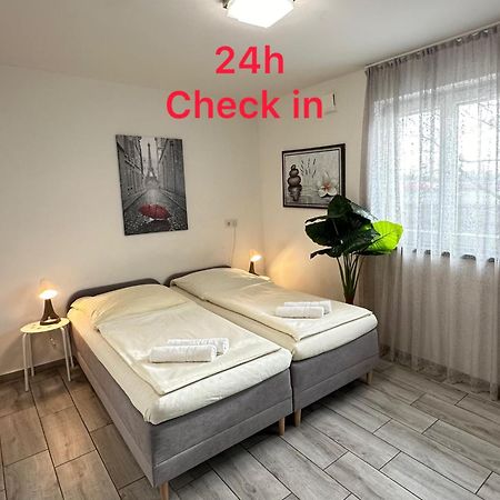 Modern Living Studio Kueche Netflix Inklusive Top Lage Norimberga Esterno foto